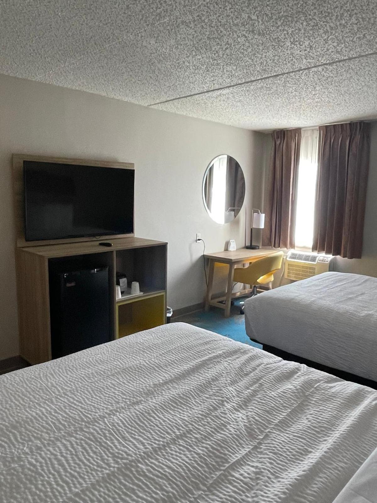 Days Inn By Wyndham Mandan Bismarck Area Exterior foto